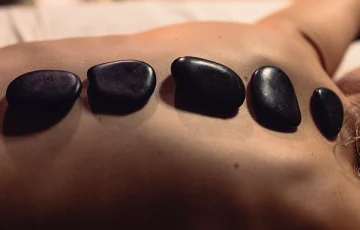 hot-stone-massage
